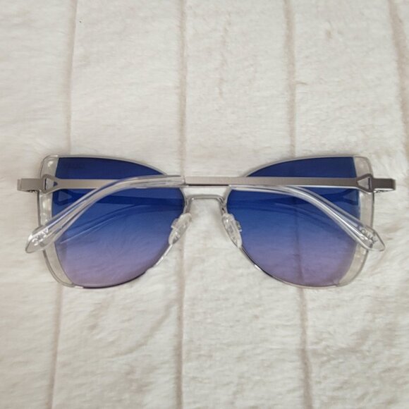 QUAY // ltd ed mother of pearl detail butterfly frame blue violet fade lens - Picture 4 of 16